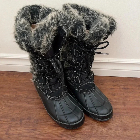 KHOMBU | WOMEN'S WATERPROOF WINTER BOOT - Picture 2 of 16